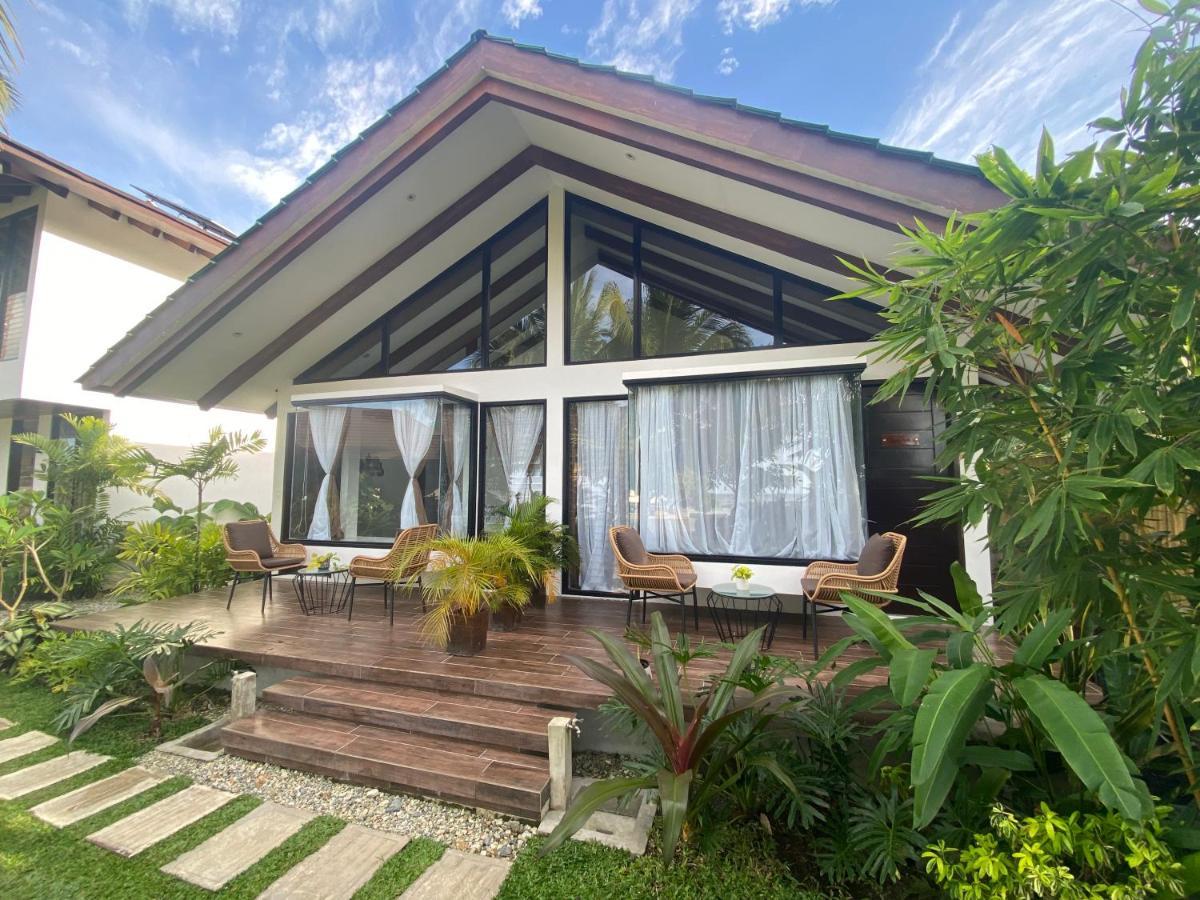 Amila Dive Beach Resort Sipalay Buitenkant foto