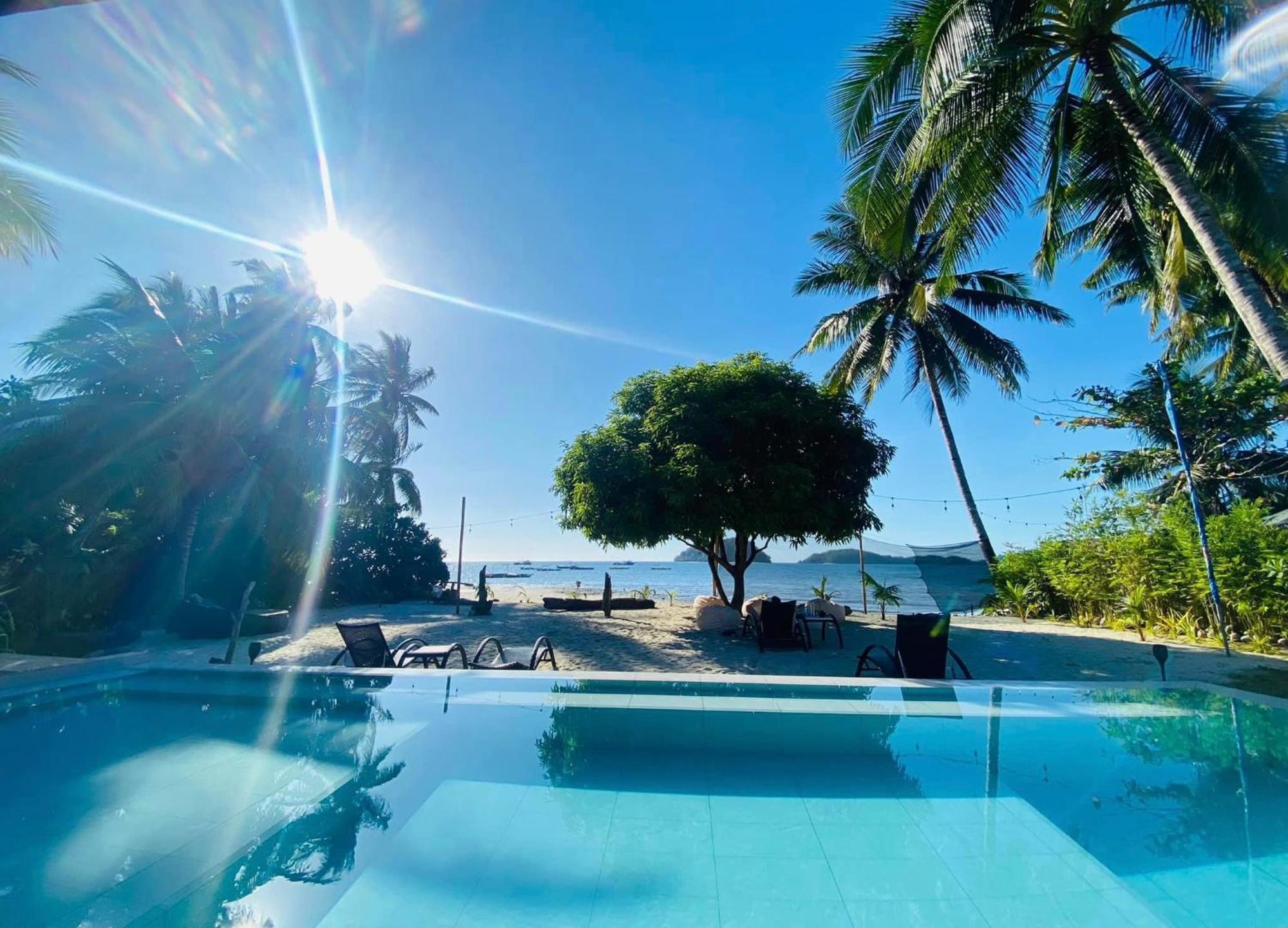 Amila Dive Beach Resort Sipalay Buitenkant foto